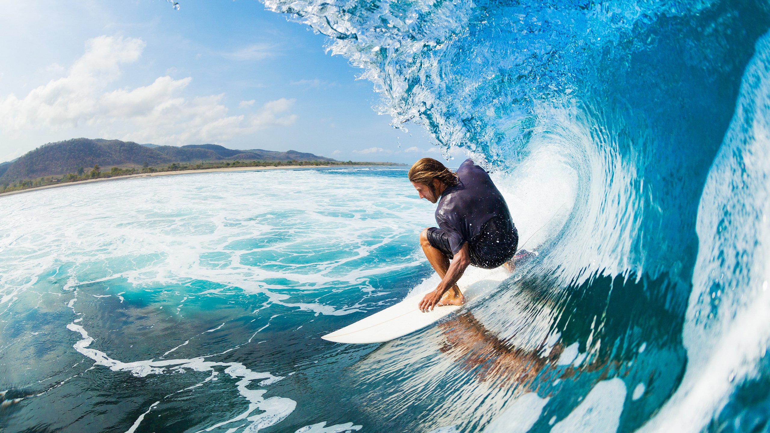 意大利超级杯 米兰2比1击败那不勒斯 金杯重回红黑军团